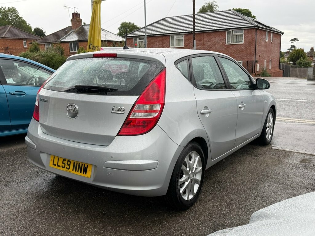 Hyundai I30 1.4L Es Silver #5