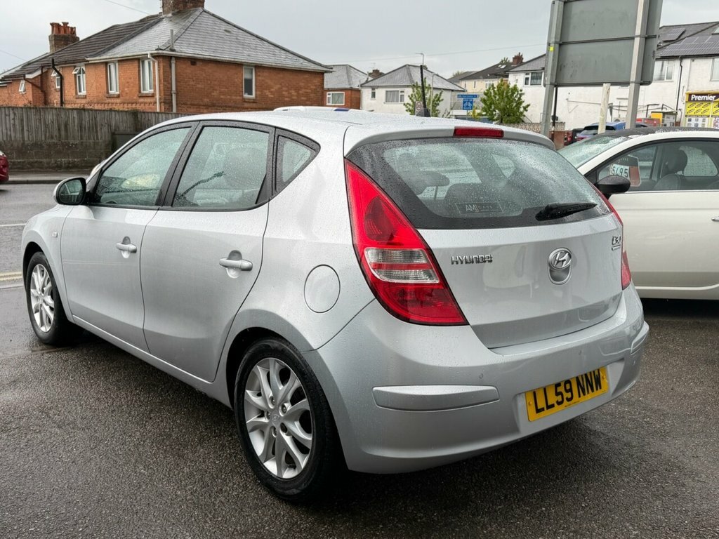 Hyundai I30 1.4L Es Silver #4