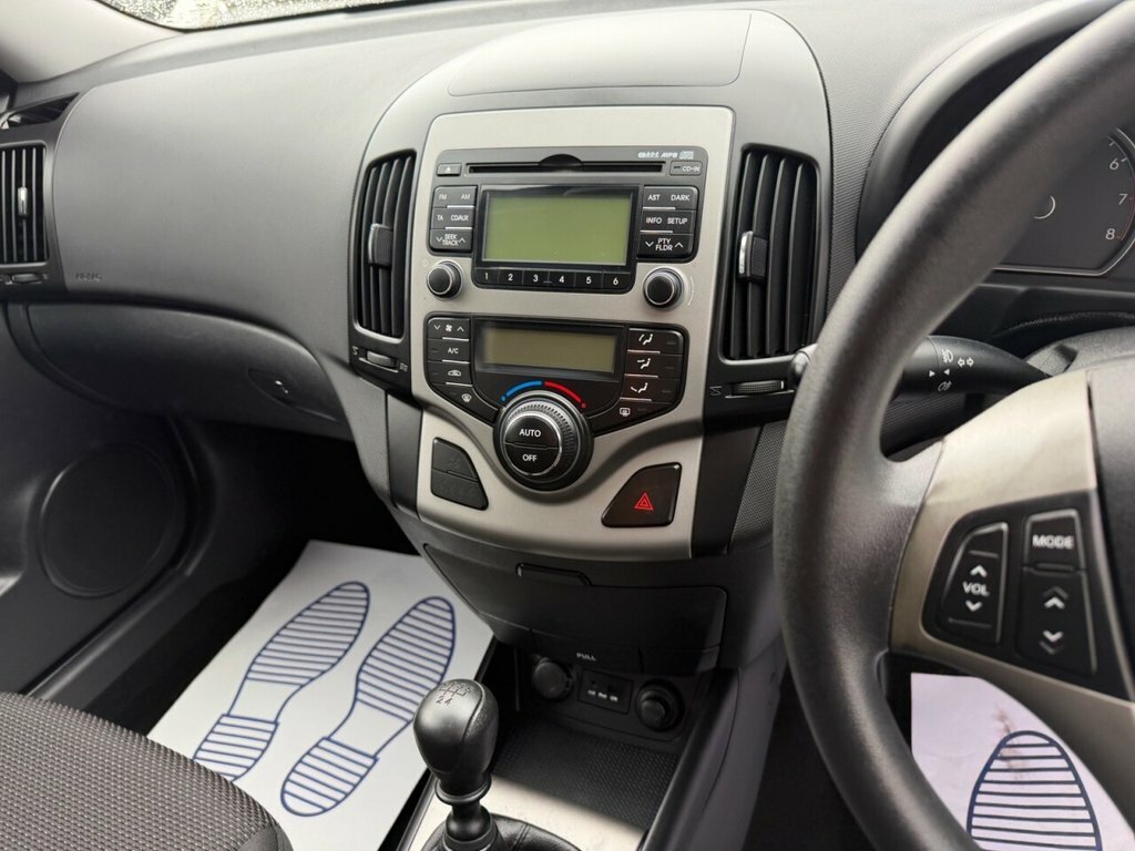 Hyundai I30 1.4L Es Silver #6