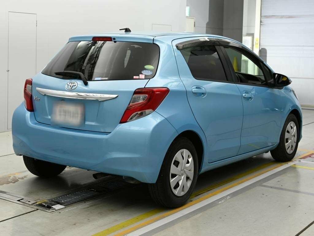 Toyota Vitz Hatchback Blue #3