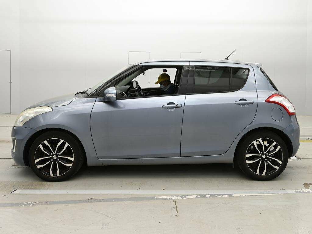 Suzuki Swift Hatchback SWIF008 Blue #5