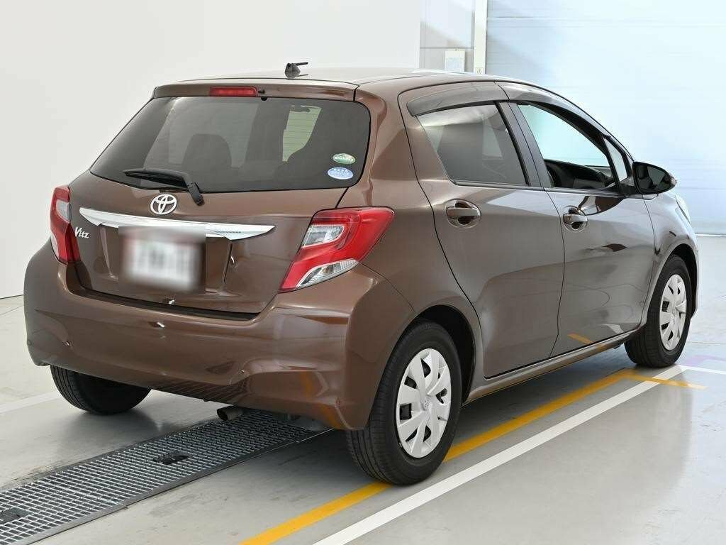 Toyota Vitz Hatchback  #3
