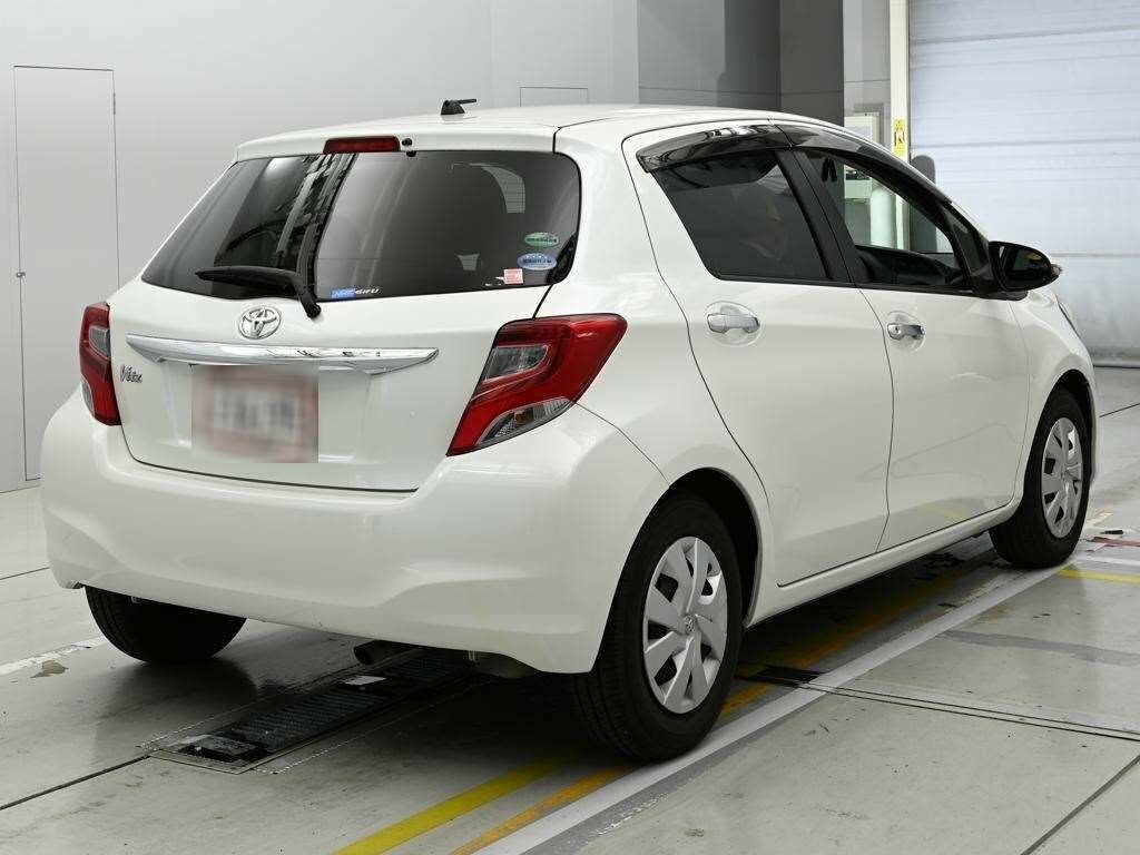 Toyota Vitz Hatchback  #4