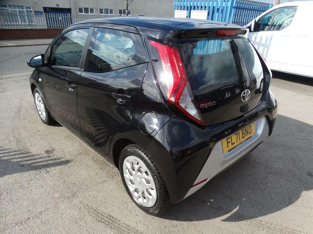 Toyota Aygo 1.0 Vvt-i X-play Euro 6 Ss 2021 FL71BNO Black #6