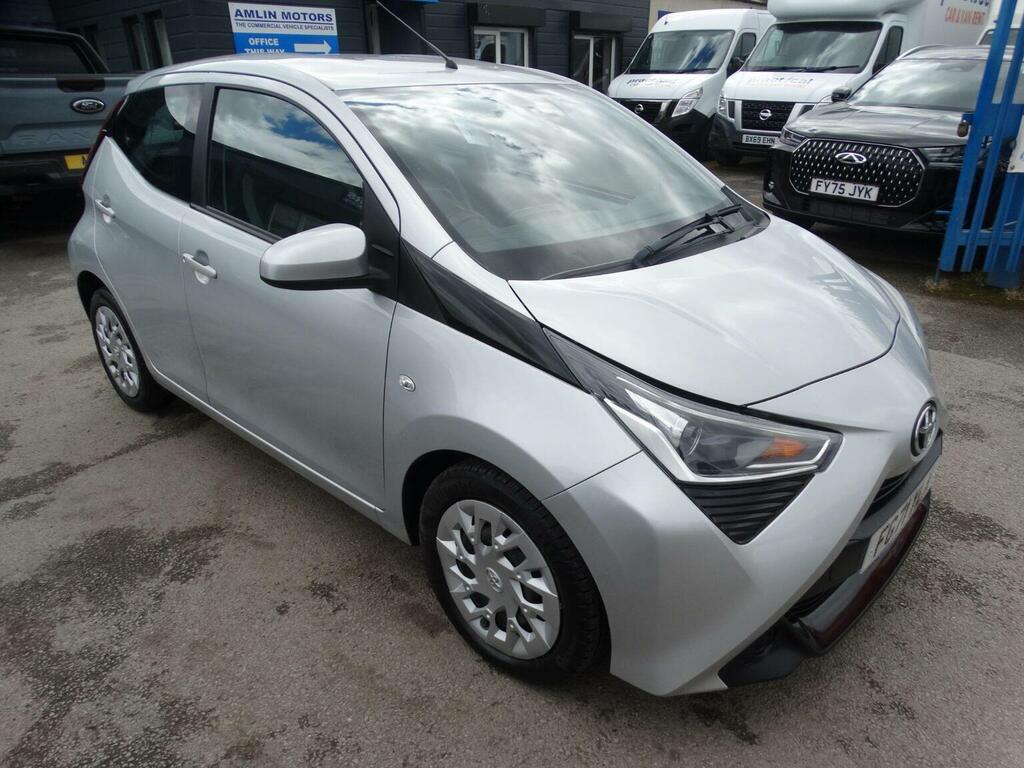 Toyota Aygo 1.0 Vvt-i X-play Euro 6 Ss 2022 FG71YLN Silver #3
