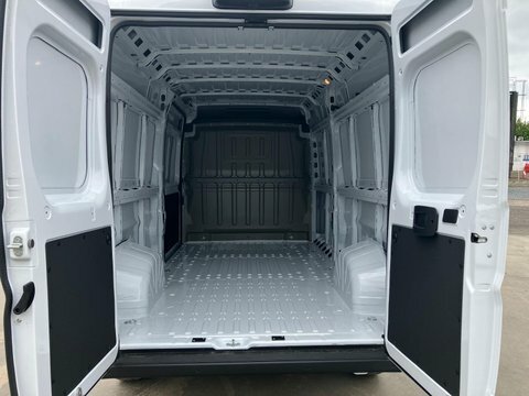Fiat Ducato 35 L3h2 Standard White #4