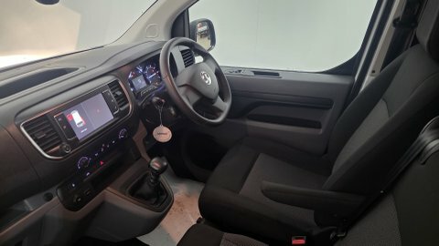 Vauxhall Vivaro Vauxhall Vivaro L2 DP22HAX White #3