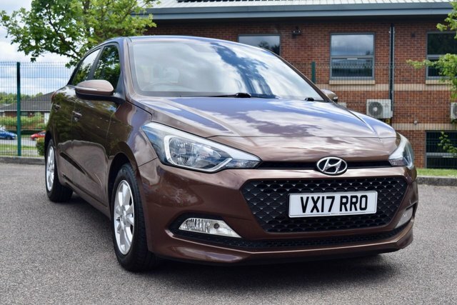 Hyundai I20 Blue Drive Se Hatchback VX17RRO Brown #3