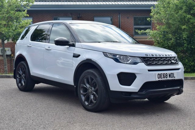 Land Rover Discovery Sport Td4 Landmark Suv White #2