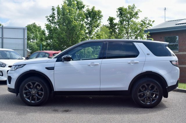 Land Rover Discovery Sport Td4 Landmark Suv White #6