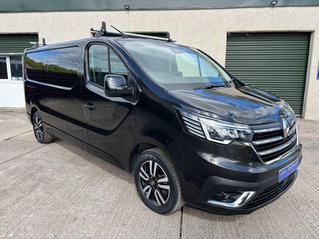 Renault Trafic Panel Van 2.0 Dci Blue Ll30 Sport L2 H1 Euro 6 S Black
