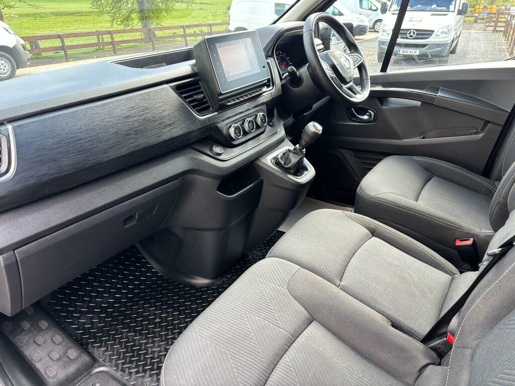Renault Trafic Panel Van 2.0 Dci Blue Ll30 Sport L2 H1 Euro 6 S SB72OUV Black #3