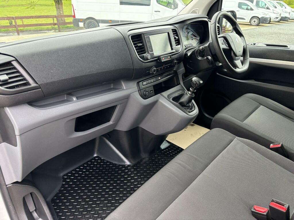 Peugeot Expert Combi Van 2.0 Bluehdi 1400 Professional Standard C White #3