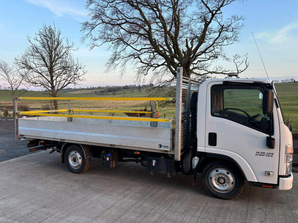Isuzu  Dropside 1.9D N35 Green Rwd Lwb Euro 6 Trw LT23EPE White #2