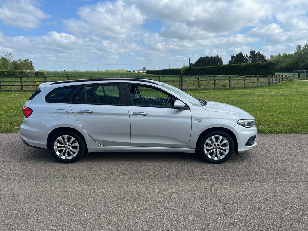 Fiat Tipo 1.4 T-jet 120 Easy Plus Estate WN17BZL Silver #3