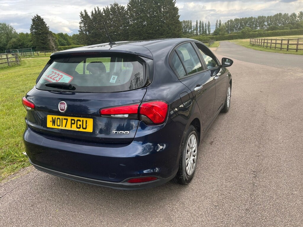 Fiat Tipo 1.4 Easy Hatchback WO17PGU Blue #5