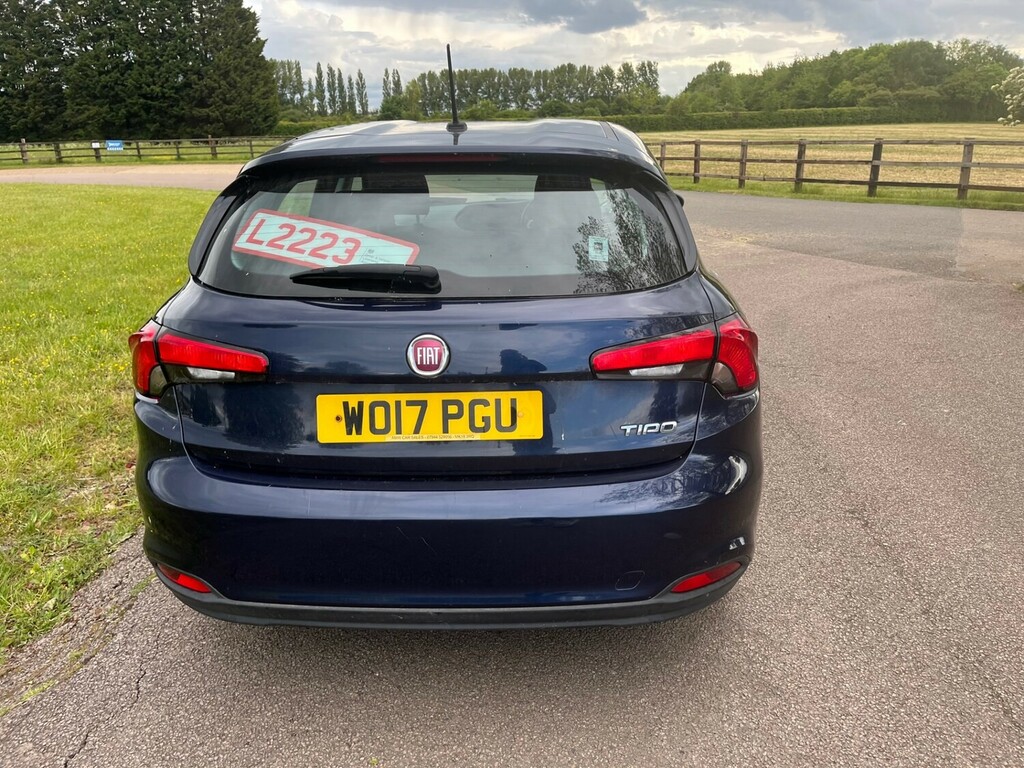 Fiat Tipo 1.4 Easy Hatchback WO17PGU Blue #6