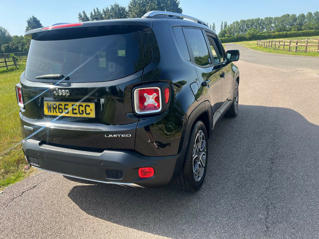 Jeep Renegade 1.6 Multijet Limited Estate WR65EGC Black #5