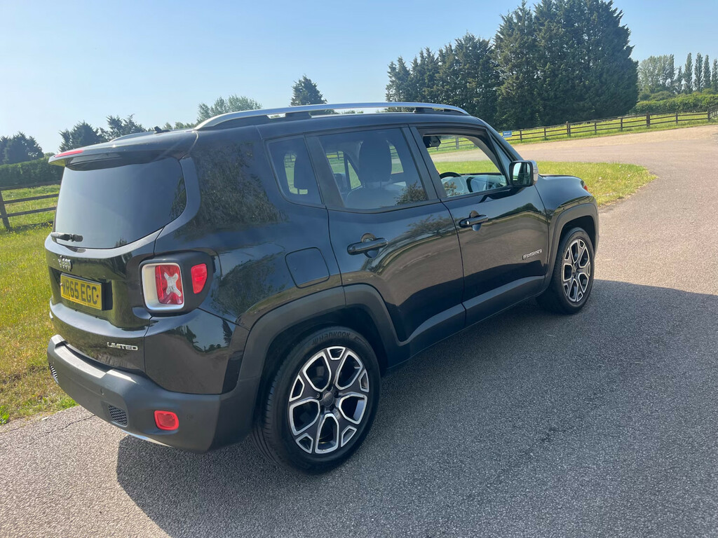 Jeep Renegade 1.6 Multijet Limited Estate WR65EGC Black #4