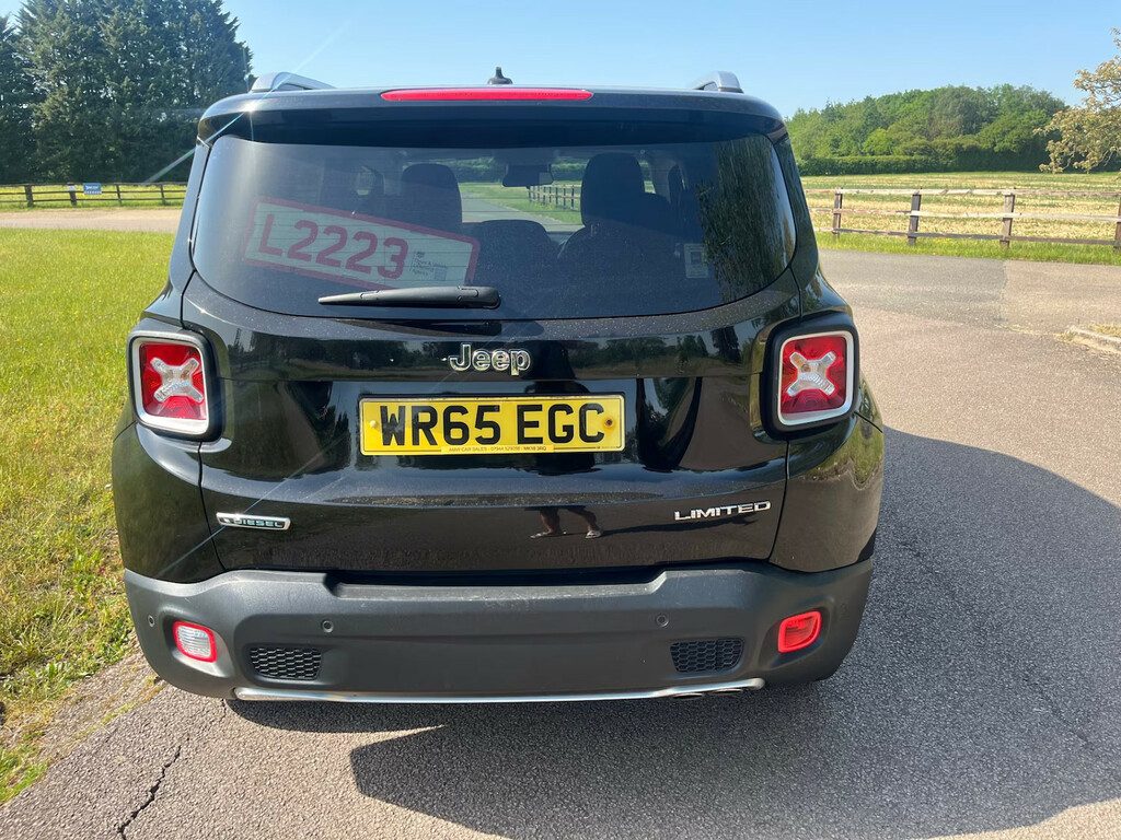 Jeep Renegade 1.6 Multijet Limited Estate WR65EGC Black #6
