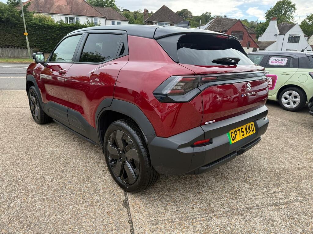 Suzuki Vitara Vitara 61Kwh Ultra GP75KKO Red #4