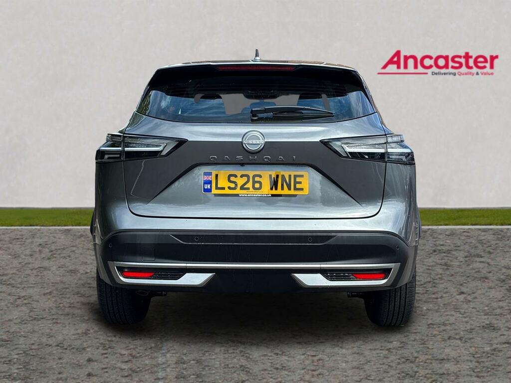 Nissan Qashqai 1.3 Dig-t Mh Acenta Premium LS26WNE Grey #4