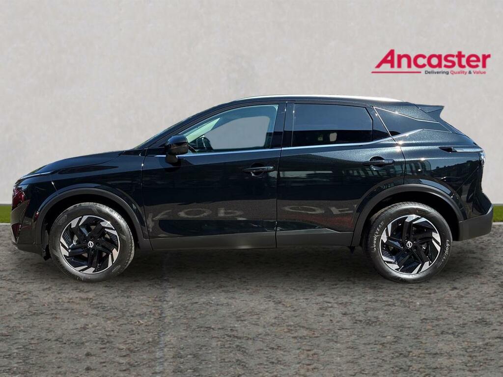 Nissan Qashqai 1.3 Dig-t Mh N-connecta Glass Roof LS26WPR Black #6