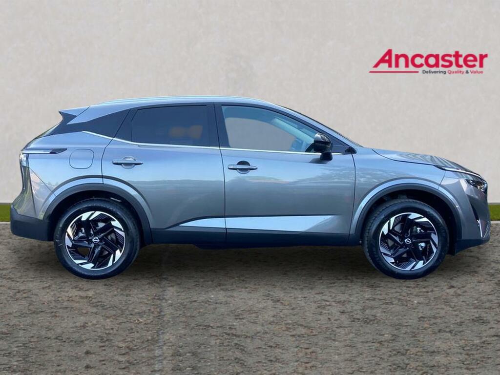 Nissan Qashqai 1.3 Dig-t Mh N-connecta Glass Roof LS26WOC Grey #2