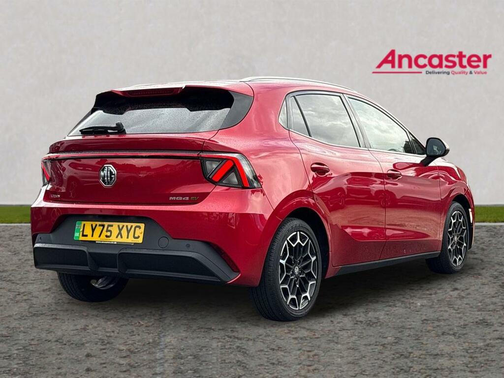 MG MG4 118Kw Premium Long Range 54Kwh LY75XYC Red #3