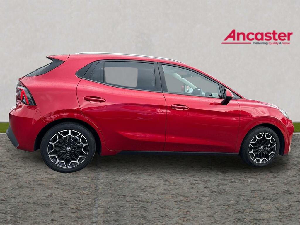 MG MG4 118Kw Premium Long Range 54Kwh LY75XYC Red #2