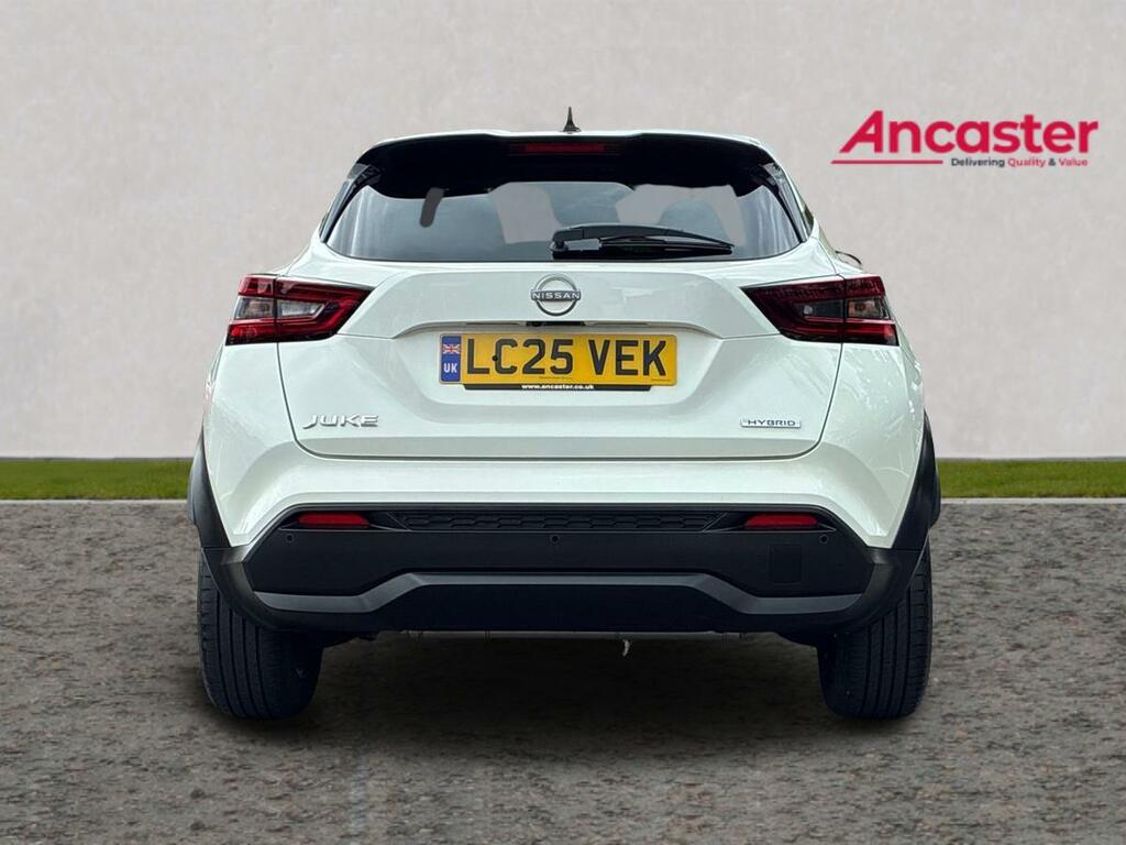 Nissan Juke 1.6 Hybrid N-connecta LC25VEK White #4