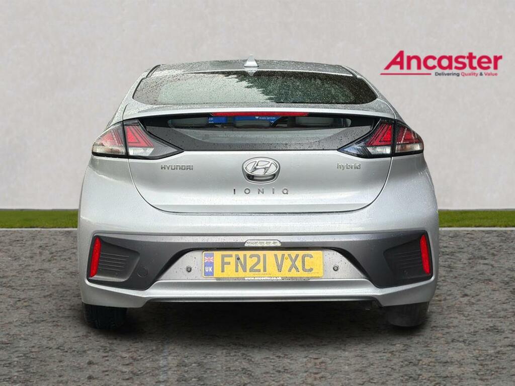 Hyundai Ioniq 1.6 Gdi Hybrid Premium Dct Silver #4