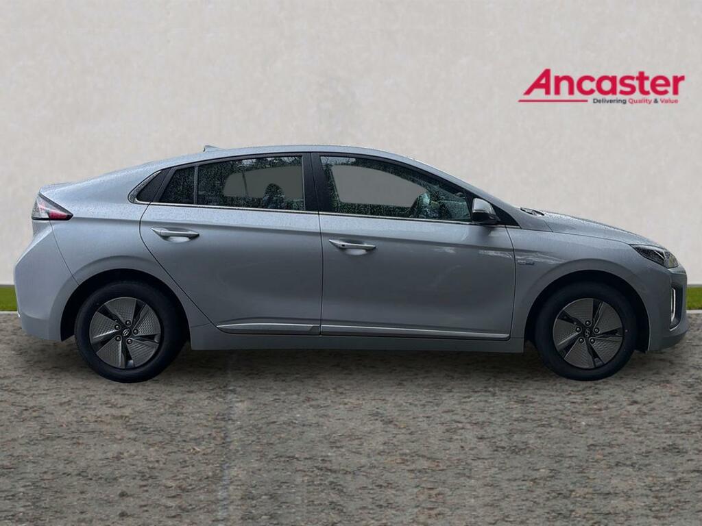 Hyundai Ioniq 1.6 Gdi Hybrid Premium Dct Silver #2