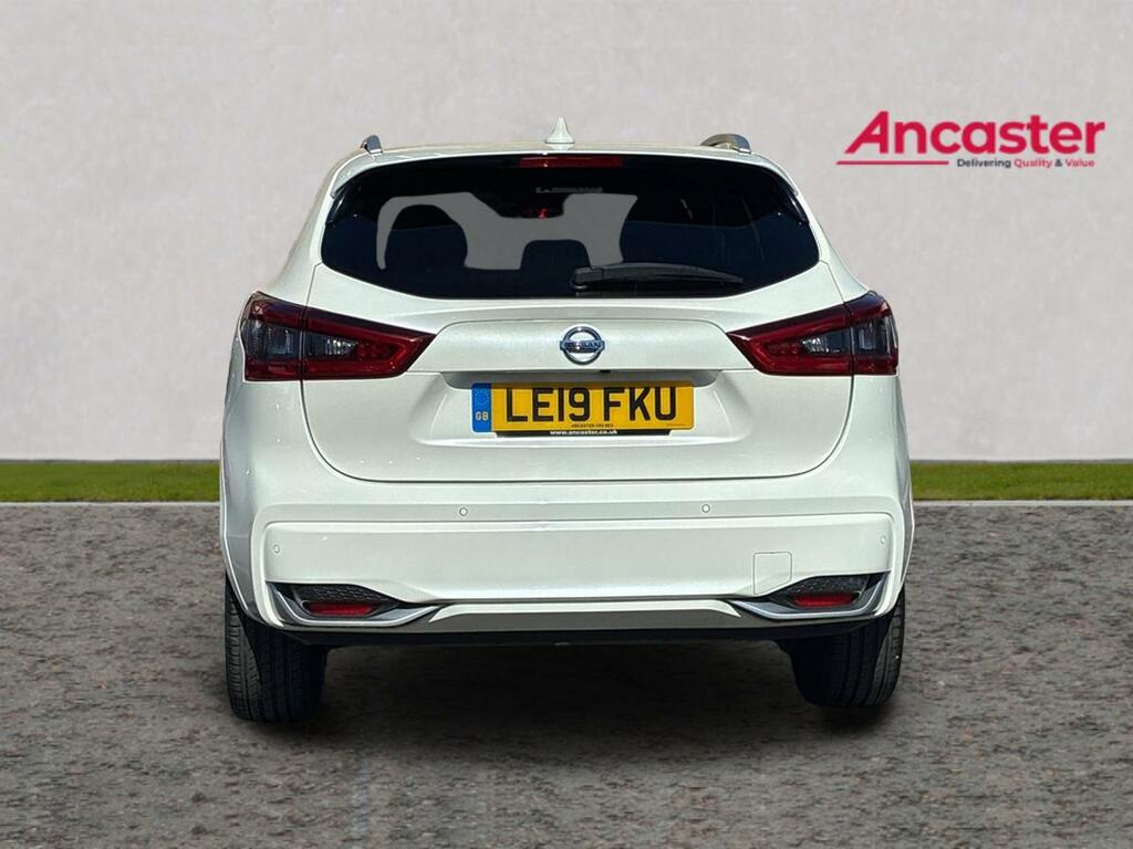 Nissan Qashqai 1.3 Dig-t 160 Tekna Dct White #4