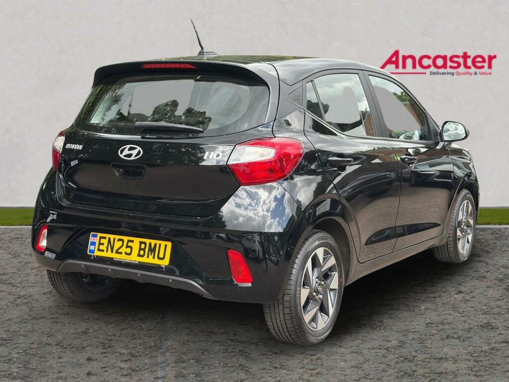 Hyundai I10 1.0 63 Advance Nav EN25BMU Black #3