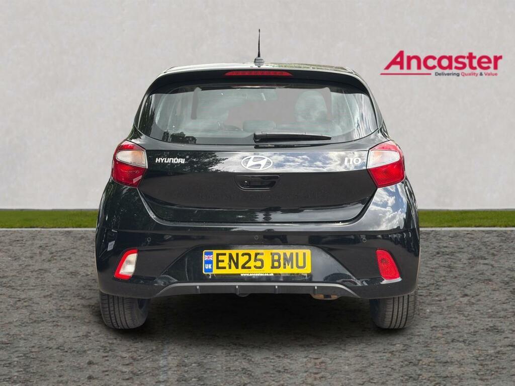 Hyundai I10 1.0 63 Advance Nav EN25BMU Black #4
