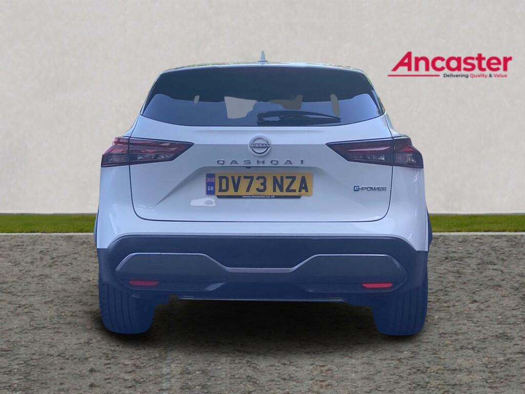 Nissan Qashqai 1.5 E-power N-connecta DV73NZA White #4