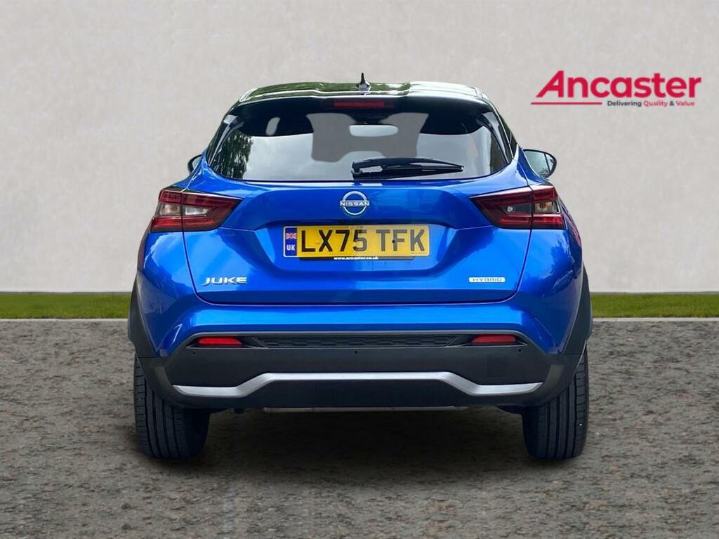 Nissan Juke 1.6 Hybrid Tekna LX75TFK Black #4