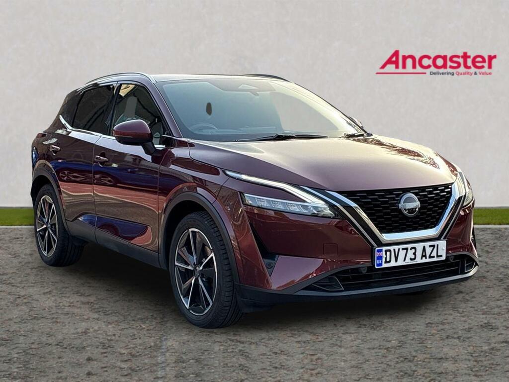 Nissan Qashqai 1.3 Dig-t Mh Tekna Red