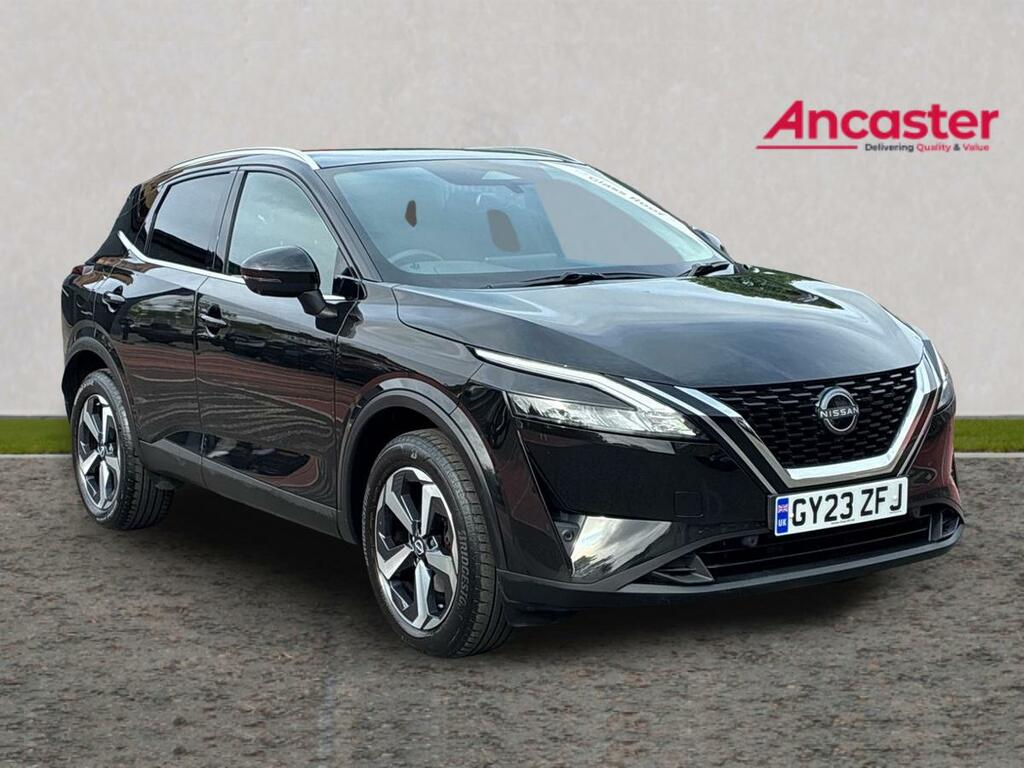 Nissan Qashqai 1.3 Dig-t Mh N-connecta Glass Roof Black