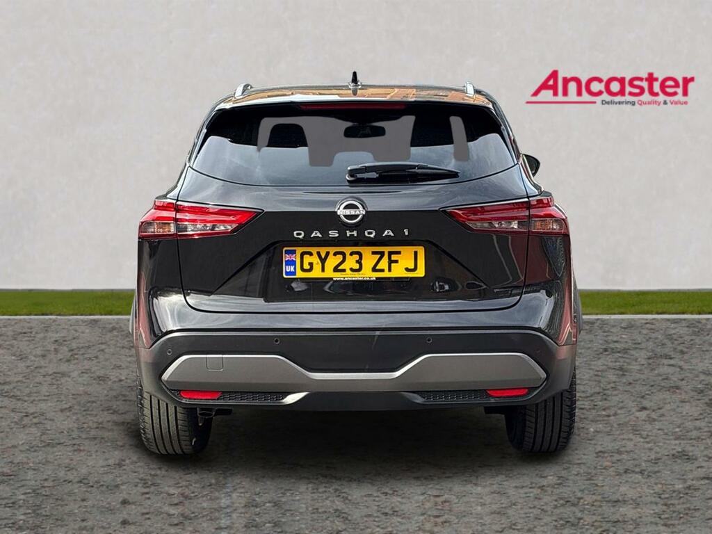 Nissan Qashqai 1.3 Dig-t Mh N-connecta Glass Roof GY23ZFJ Black #4