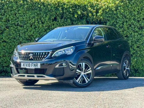 Peugeot 3008 1.2 Puretech Allure KV18FNR Black #2