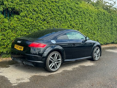 Audi TT 1.8 Tfsi Black FY67HHF Black #3