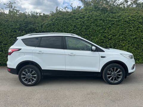 Ford Kuga 2.0 Tdci Ecoblue FD19KXR White #5