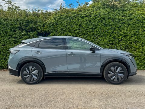 Nissan Ariya 63Kwh Advance Suv LS23AYJ Grey #4