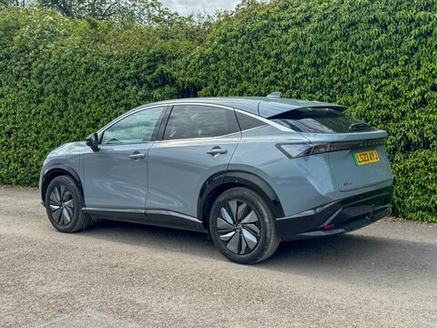 Nissan Ariya 63Kwh Advance Suv LS23AYJ Grey #6