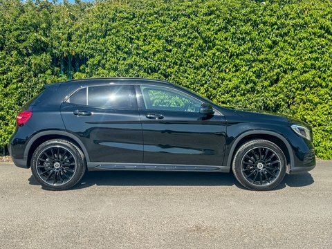 Mercedes-Benz GLA Class Gla200 1.6 Amg NA69KUW Black #5