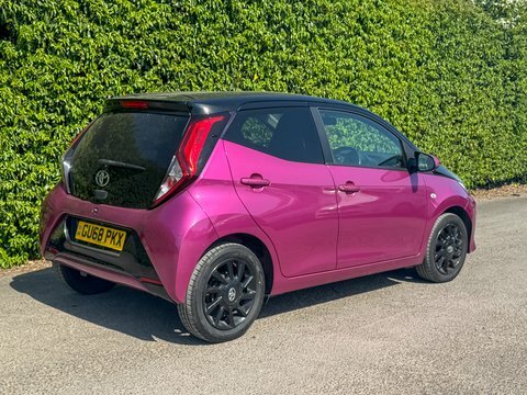 Toyota Aygo 1.0 Vvt-i X-cite GU68PKX Purple #4