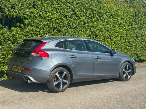 Volvo V40 2.0 T2 R-design EN18UKM Grey #4