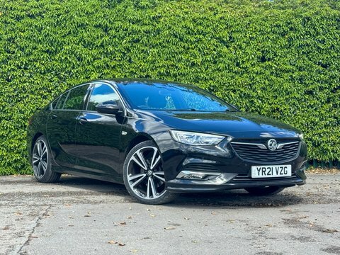 Vauxhall Insignia 2.0 Turbo D Black #2